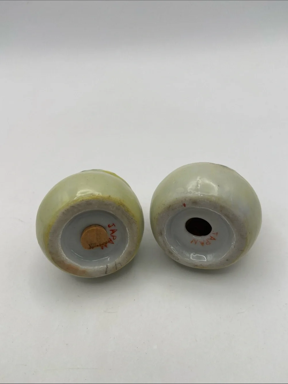 Vintage Hand-Painted Ceramic Pear Salt and Pepper Shaker Set of 2 Green